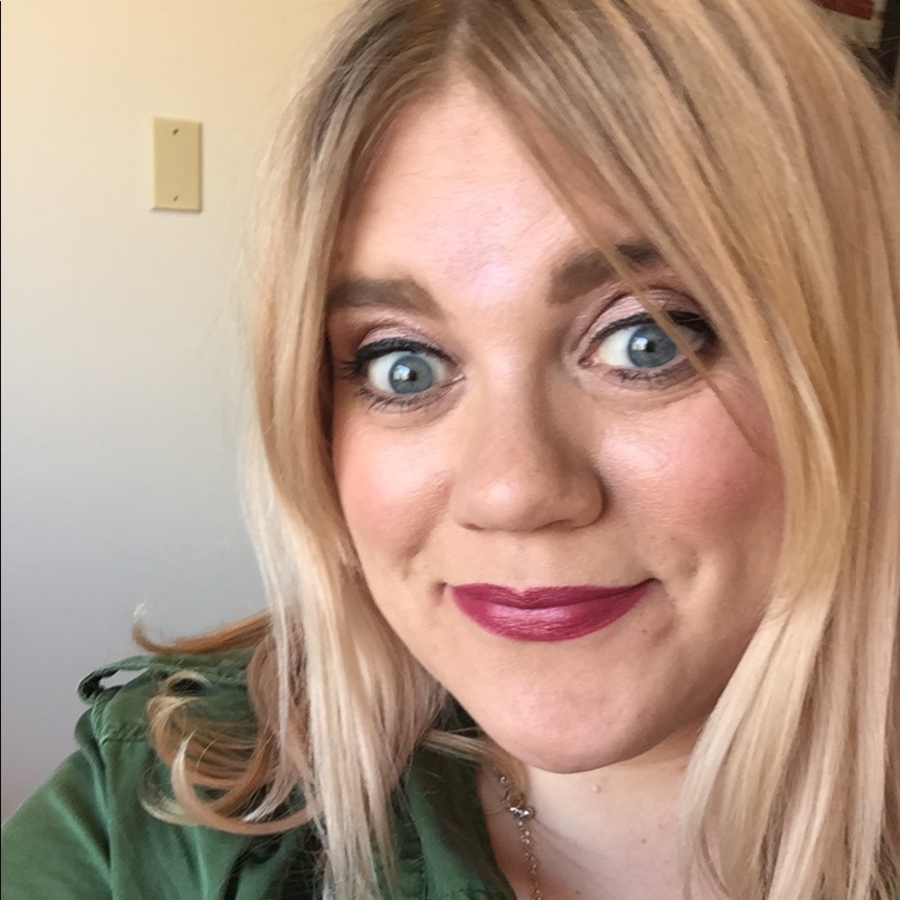 Meet your Posher, Kristin